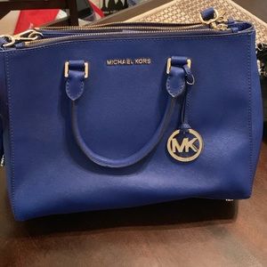 Michael Kors Crossbody Purse
